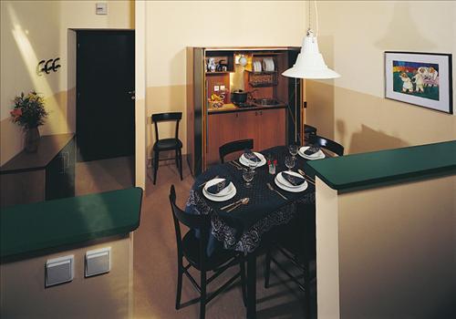 Malá Strana 4*